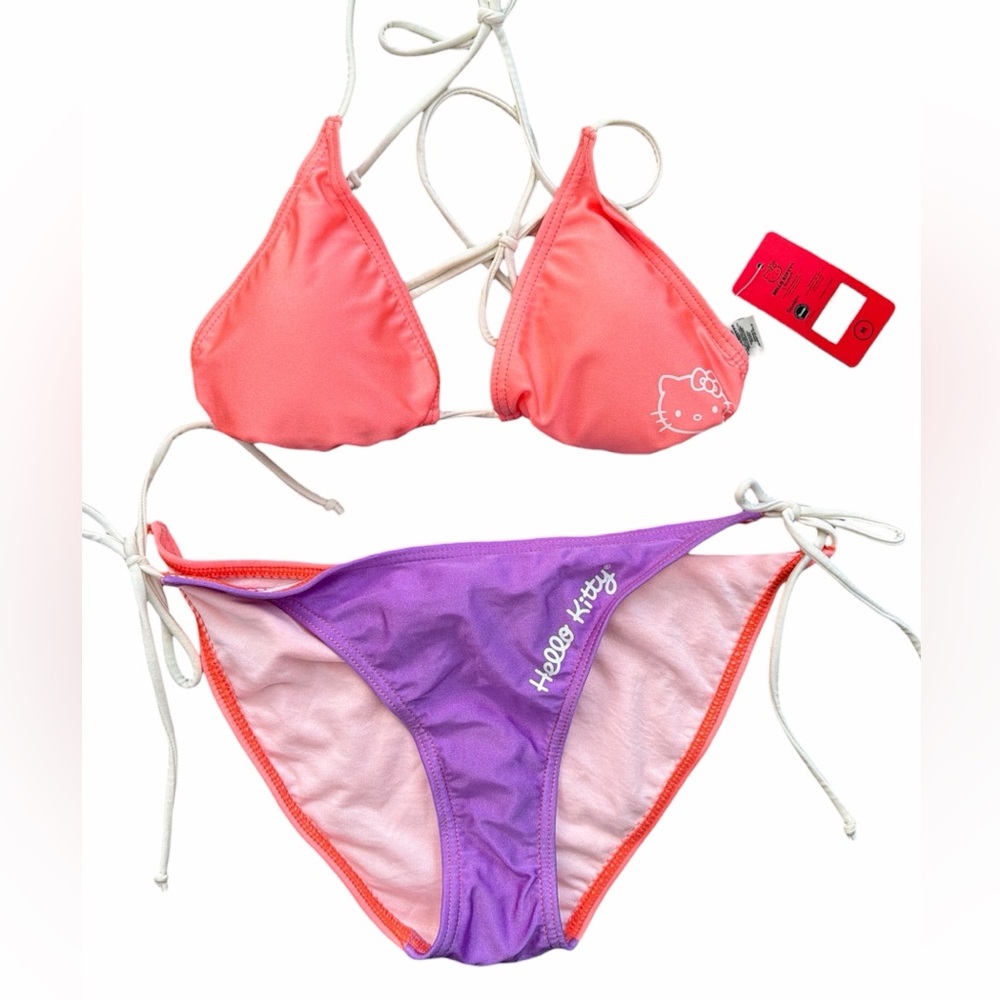 Hello Kitty 2014 NWT string bikini size medium